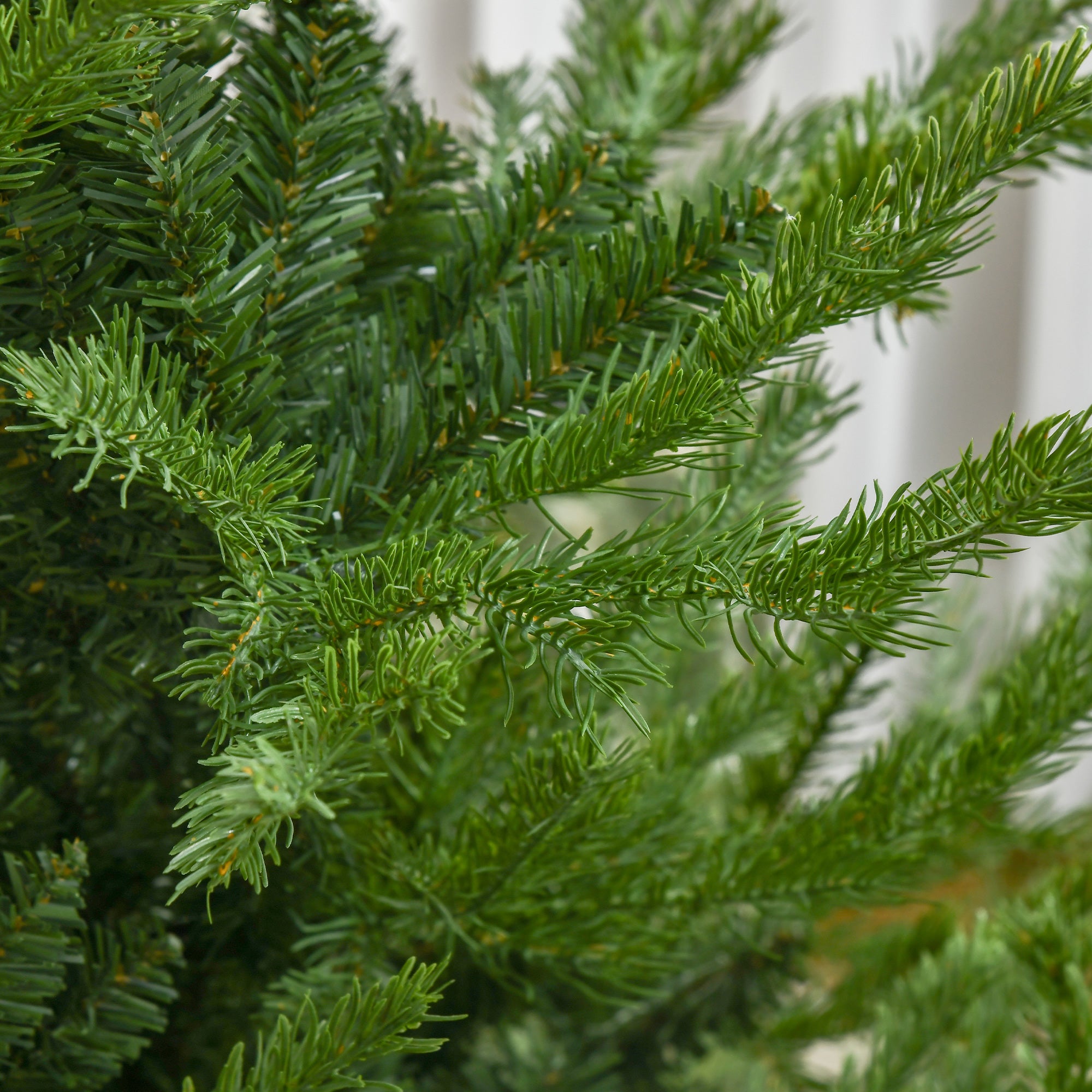 Homcom kerstboom met realistische uitstraling - 180 cm - Ø136 cm