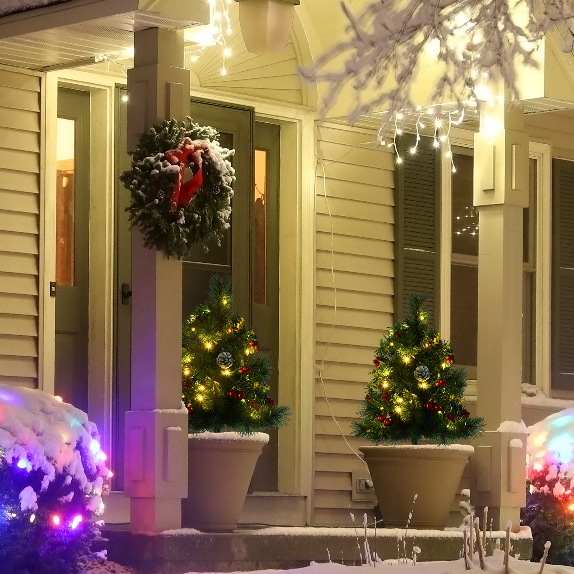 Homcom Set van 2x Mini Kerstboom met LED-verlichting en Decoratie 57 cm