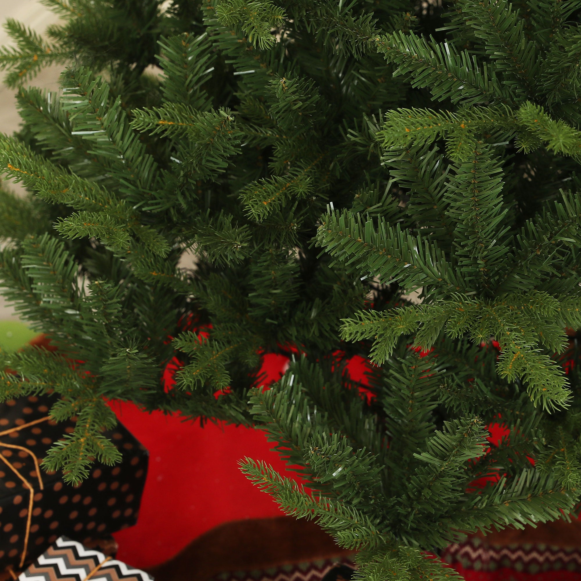 Homcom Kerstboom - natuurgetrouw - breed Ø105 x 180 cm - Groen