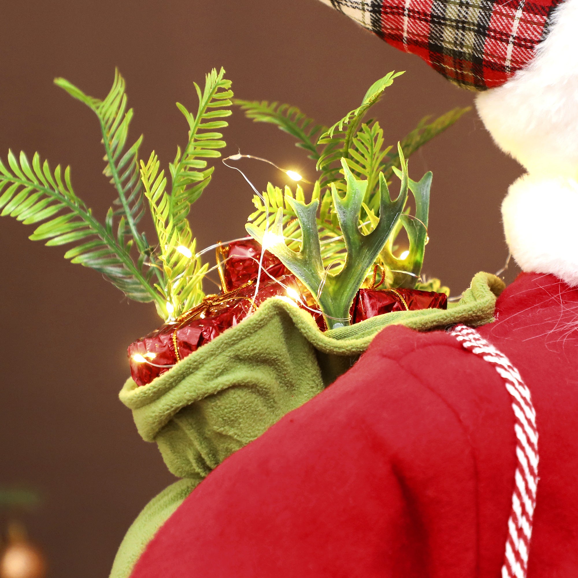 4goodz Bewegende Kerstman op Batterijen 160 cm - Geluidsactivering