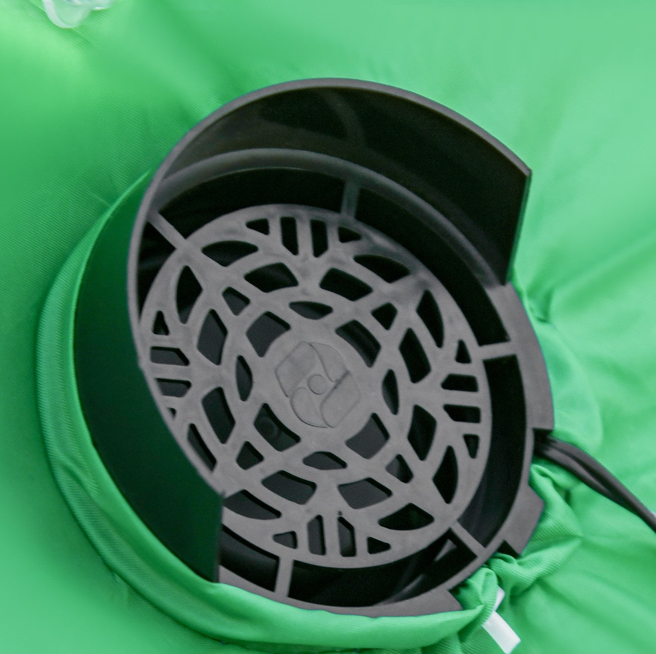 4goodz Opblaasbare Kerstboom 150 cm met LED Verlichting