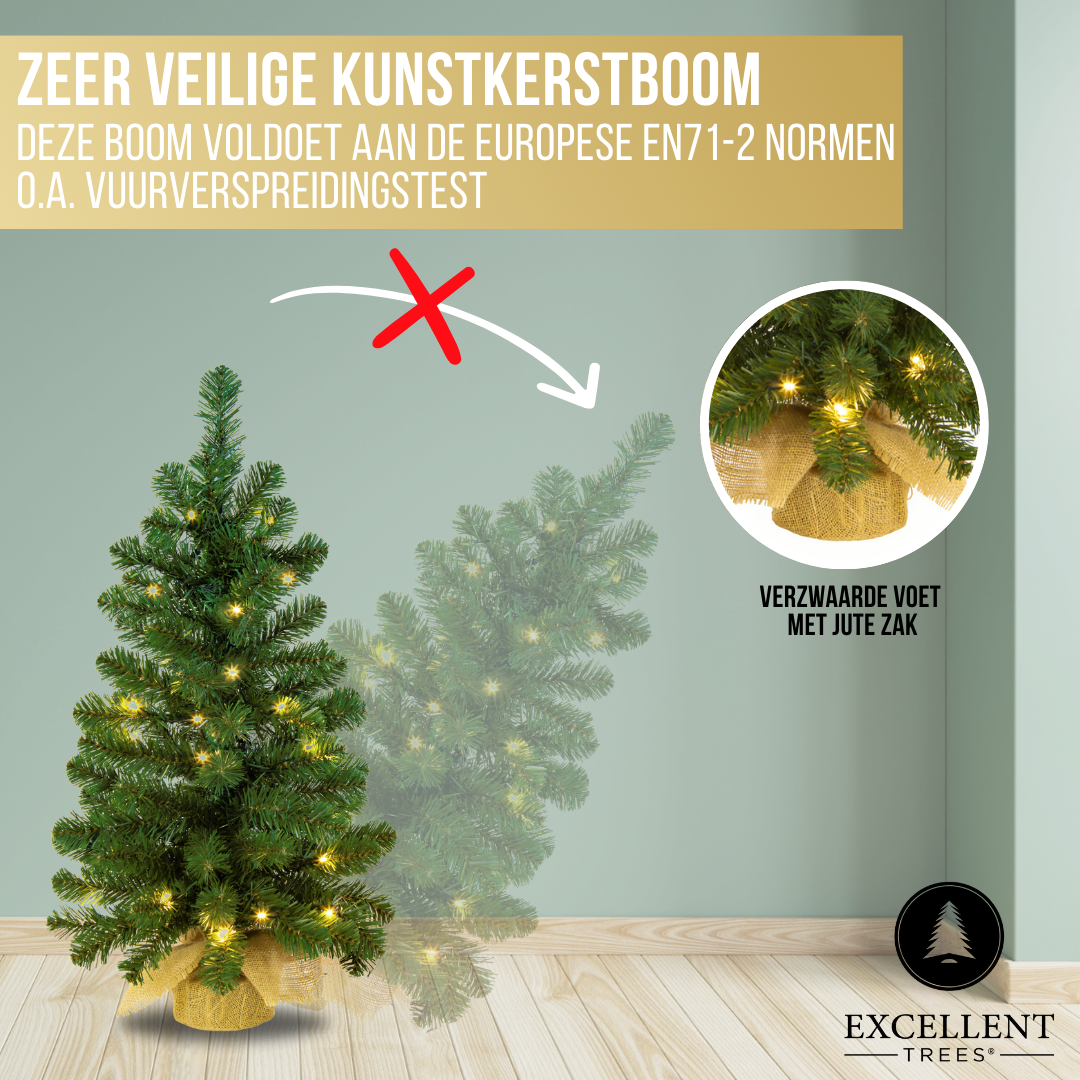 Excellent Trees® Jarbo Mini Kerstboom 60 cm met batterij verlichting - Kunstkerstboom kant en klaar met Verlichting - Hoogwaardig PVC - 35 LED Lampjes