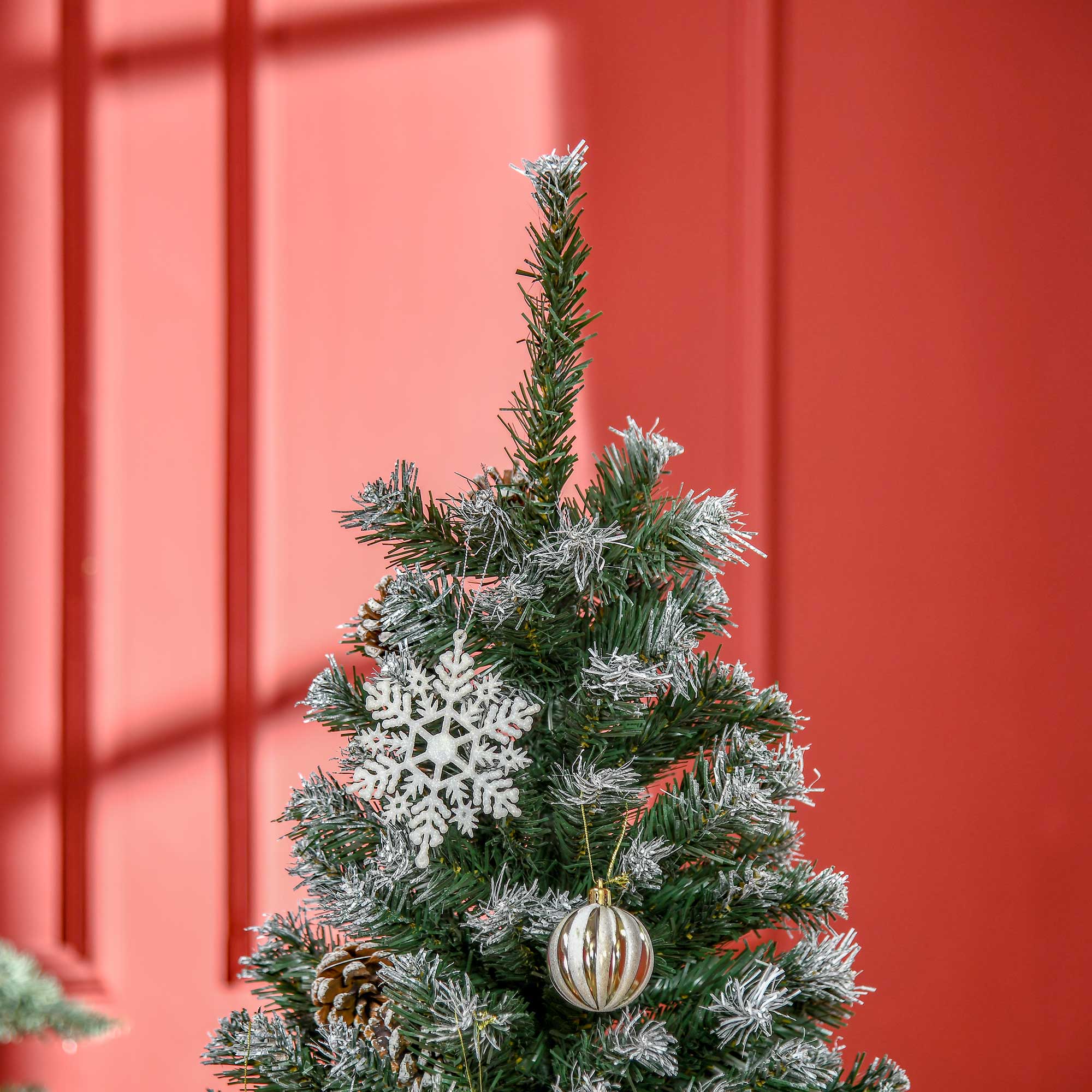 Homcom Kunstkerstboom met Dennenappels en besneeuwde punten Ø85x150H cm